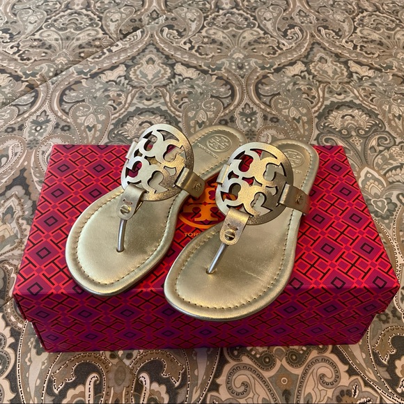 NIB Tory Burch Miller Spark Gold Metallic Sandals Womens Sz 5.5 M - Picture 6 of 12